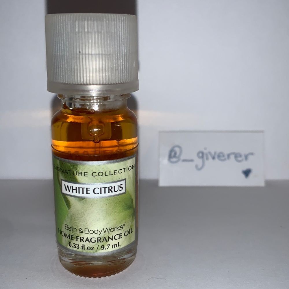 NWT White Citrus Home Frag Oil Bath & Body
